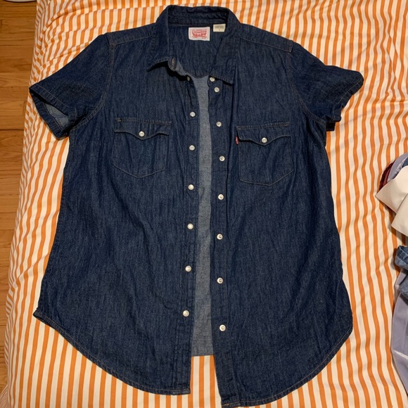 Levis denim vest - Picture 1 of 1